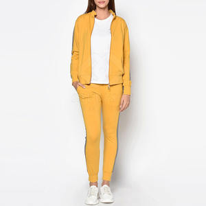 Chándales de algodón para mujer, nuevo estilo 2025, logotipo personalizado, cuello levantado, ropa informal de invierno hecha en Pakistán de alta calidad - Product Image 5