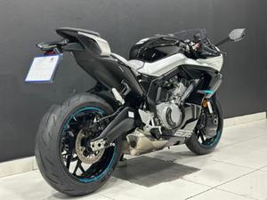 Motocyclette 2026 675 SRS - Product Image 2