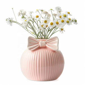 Hermosos Jarrones de Flores de Cerámica de Lujo con Lazo Rosado, Diseño Moderno de Mediados de Siglo, Ecológicos, que Mejoran la Atención Plena - Product Image 5