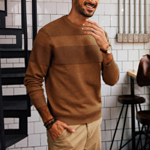 Suéter vintage personalizado de punto para hombre, suéter informal a granel, venta al por mayor, suéteres de hombre hechos a medida de alta calidad - Product Image 3