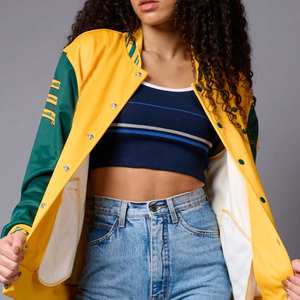 2025 Top Trending Custom Women Varsity Jacket Manga larga de cuero Transpirable Lana Invierno Venta al por mayor Chaquetas cortas 2025 - Product Image 5