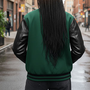 Veste bomber en coton matelassée en peau de mouton pour femme, style streetwear personnalisé, broderie en chenille, logo, vente chaude - Product Image 5