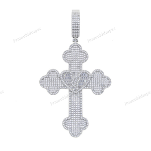 Joyería de plata de ley hecha a mano Unisex de moda colgantes cruzados de corazón de Baguette helado completo con moissanita VVS para ocasiones de fiesta - Product Image 2