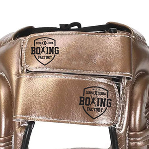 Casco de boxeo de cuero de alta calidad hecho a mano, equipo de entrenamiento de lucha de kick boxing de primera calidad de Pakistán - Product Image 4