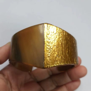 Brazalete Hecho a Mano con Hebilla Personalizable en Oferta para Regalo de Aniversario, Cuerno de Calidad con Perla - Product Image 1