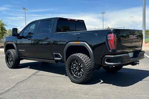 UTILISÉ LHD/RHD 2024 GMC SIERRA 2500HD AT4 - Product Image 3