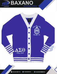 Suéter de Punto DST Sorority para Mujer, Estilo Varsity Vintage con Botones, Estampado Frontal y Letras Griegas Bordadas, Ideal para Invierno - Product Image 4