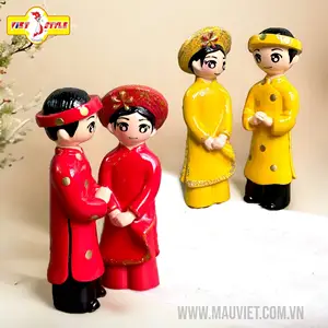 Viet style factory wholesale Decorative polyresin statue - Bride and groom couple wearing Vietnamese Ao Dai