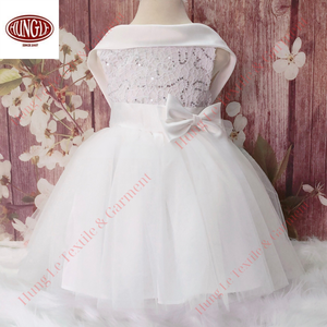 High Fashion Luxury Girls' Party Dress Satin O-Neck Collar Casual Layered Maxi Style Summer Print Short <b>Bows</b> Knee-Length Shorts - Product Image 2
