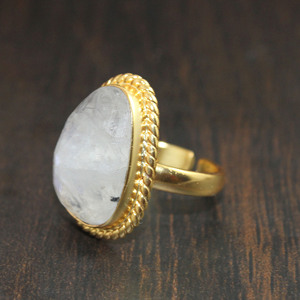 Minimalist Design White Rainbow Moonstone <b>Egg</b> Shape 18K Gold Plated <b>Ring</b> Brass Jewellery For Women Retro Fashion <b>Rings</b> Wholesale - Product Image 2