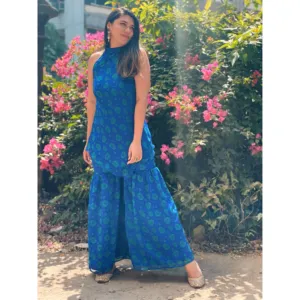 Conjunto de Cordón Alto-Bajo Azul Tiburón para Mujer - Product Image 1