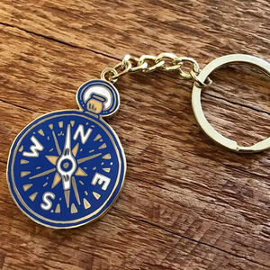 Porte-clés boussole en émail Adventure Travel Explore Design Breloque de sac en métal personnalisée simple face - Product Image 1