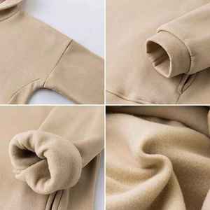 Conjunto de ropa deportiva de 2 piezas personalizable de alta calidad para mujer, Top corto y pantalones para correr, chándal de algodón 100% para invierno - Product Image 3