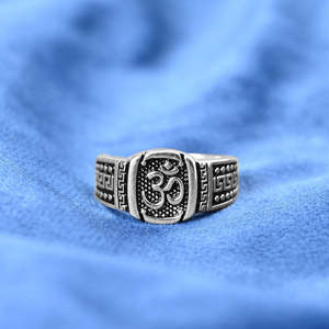 NOVAMART Fine Geometric Rhodium Plated 925 Sterling Silver Men's <b>Ring</b> with Zircon Stone Wholesale Export - Product Image 3