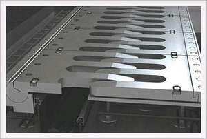 Joint de dilatation de pont galvanisé à chaud Yuehda YD-B-02 ASTM A36, capacité de charge de 41 tonnes, type à doigts pour la construction de ponts - Product Image 3