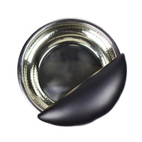 Chariot de pédicure de créateur avec repose-pieds souple Bols de pédicure en métal bicolore Intérieur brillant Extérieur noir Baignoire de pédicure martelée