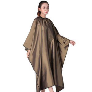 Cape de salon de coiffure imperméable antistatique et antiadhésive en polyester imprimé personnalisé pour adultes Saaqaans de coupe de cheveux de barbier - Product Image 4