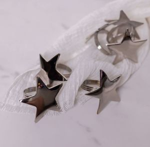 Anneaux de serviette carrés en métal doré pour la vaisselle de mariage Décoration de restaurant occidental Améliore vos paramètres de papier en tissu - Product Image 4