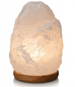 Lampe de sel de l'Himalaya blanche comme neige, forme naturelle, sculptée à la main, cristal de sel de roche blanc, ioniseur de guérison, veilleuse avec base en bois - Product Image 1