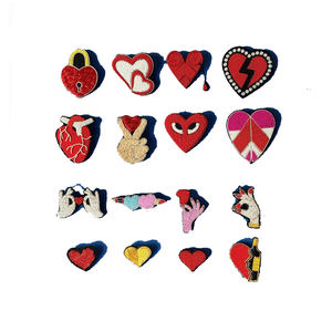 Broches en fil de lingot de nouvelle conception de meilleure qualité Broches en fil de lingot en gros à bas prix belle broche de mode #005890 - Product Image 1