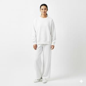 ชุดวอร์มผู้หญิงแบบมีโลโก้สั่งทำ พร้อมเสื้อครอปแขนยาวและกางเกงขายาวทรงตรง ชุดวอร์มผ้าฟลีซ - Product Image 3