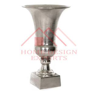 Décorations d'extérieur Vase en métal aluminium de haute qualité pour la décoration de mariage Vase de jardinière d'urnes de jardin pour l'intérieur - Product Image 4