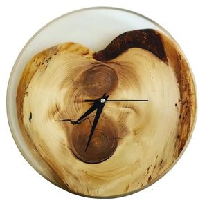 Horloge murale fabriquée à la main pour le bureau à domicile et les hôtels à bas prix Horloge murale exclusive en bois de rivière en résine époxy verte fabriquée à la main - Product Image 4