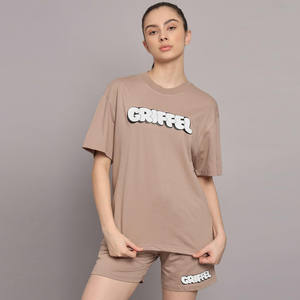 Ensemble confortable pour femmes, short et t-shirt d'été, coton doux, coupe décontractée, tenue deux pièces idéale pour la plage, les voyages, le style quotidien - Product Image 2