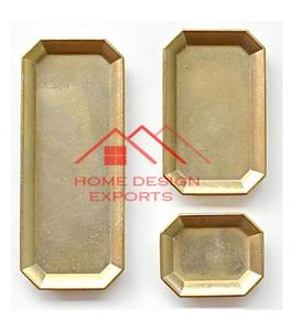 Plateau de service alimentaire en métal fait à la main fini en cuivre conception de trou de poinçon plateau de service de nourriture en métal de forme carrée - Product Image 3