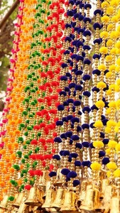 Guirnalda de flores con pompones para decoración de bodas y fiestas, cadena de flores con pompones, venta al por mayor - Product Image 2