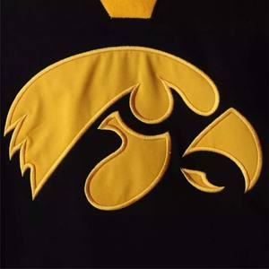 Sweats à capuche de hockey avec capuche réglable-ajustement personnalisé et chaleur supplémentaire-idéal pour les conditions météorologiques variables - Product Image 4