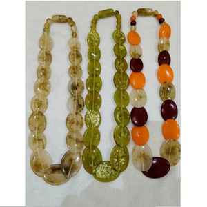 Collier pendentif en résine tendance de qualité supérieure, bijoux faits à la main, cadeau pour filles, disponible au prix direct d'usine - Product Image 3