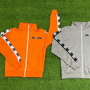 Survêtement personnalisé en polaire polyester à capuche et col montant, brodé, imprimé par sublimation, respirant, coupe classique, pour l'hiver, vente en gros - Product Image 5