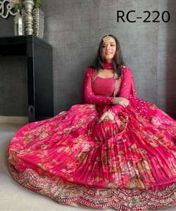 Moda rayón Banarasi bordado trabajo lehenga choli con dupatta desgaste del partido precio al por mayor prenda étnica alfanumero - Product Image 6