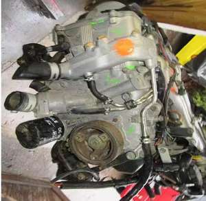 Moteur 2TZ FE d'occasion, 4 cylindres, en aluminium, compatible avec divers modèles de voitures - Product Image 2