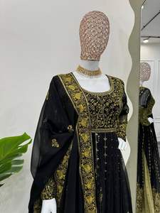 Designer indien porter haute qualité Faux Georgette fil lourd avec séquence brodé travail haut et Palazzo avec Dupatta - Product Image 4