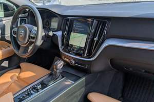 รถยนต์มือสอง ปี 2020 วอลโว่ V60 T6 AWD รุ่น Momentum พวงมาลัยซ้าย/ขวา - Product Image 4