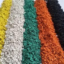 Granulés de caoutchouc EPDM recyclé colorés, qualité moulage par soufflage, poudre haute résistance pour applications d'équipements sportifs (-40°C à -60°C) - Product Image 6