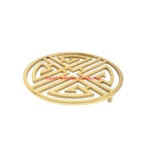 Salvamanteles de latón macizo de gran calidad Diseño de Monticello Placa caliente decorativa Protector de mesa de cocina exclusivo en precio al por mayor - Product Image 5