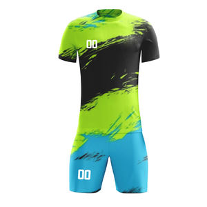 Tenue de football personnalisée pour hommes pour la nouvelle saison, maillot d'entraînement de football, ensembles de shorts, impression de nom personnalisé, kit d'équipe de football personnalisé - Product Image 1