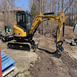 Miniexcavadora de 3 toneladas de calidad superior con motor central y engranaje PLC Máquina de ingeniería original a la venta Componentes de bomba - Product Image 5