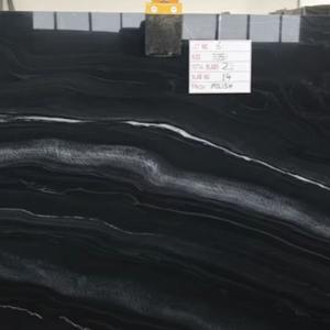 Dalles et carreaux de marbre noir de carbone naturel indien avec veines blanches, design moderne, pour sol de salle à manger, usage intérieur - Product Image 1