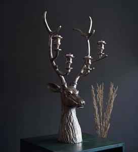 เชิงเทียนรูปกวางเรนเดียร์ทำจากอะลูมิเนียมตกแต่ง 4 แขน สำหรับวางเทียน - Product Image 2