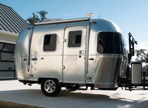 Caravane Airstream Bambi 16 RB 2025 d'occasion en excellent état pour le camping et les voyages - Product Image 1