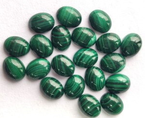 หินมาลาไคต์ธรรมชาติ5x7มม. ทรงรีหลังแบน-มาลาไคต์ทรงหลวมคุณภาพสูง - Product Image 2