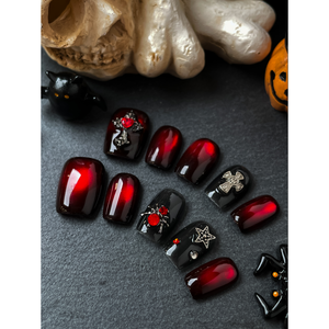 Autocollant pour ongles Blood Moon Spider, design gothique sombre et lunaire pour nail art - Product Image 3