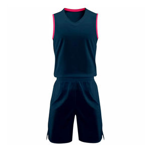 Ensembles d'uniformes de basketball personnalisés en gros pour adultes - Tailles plus grandes, respirants, anti-UV, séchage rapide, personnalisables pour les équipes - Product Image 6