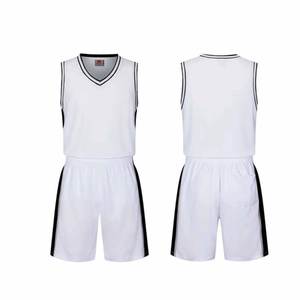 Uniforme de fútbol personalizado 7v7 de sublimación de alta calidad, uniforme de sublimación 7on7 de material de poliéster personalizado impreso a medida - Product Image 2