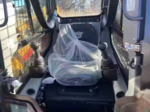 Disponible SV185B/TR310B Minicargadora para estuche a la venta - Product Image 6