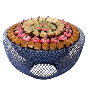Design élégant Bol de service décoratif doré Bol à chocolat en métal de haute qualité Porte-dessert pour la cuisine à la maison et la décoration de mariage - Product Image 4